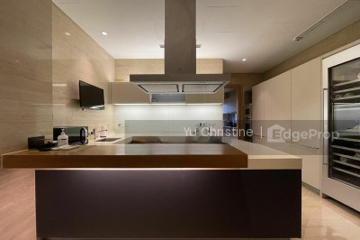 BISHOPSGATE RESIDENCES Apartment / Condo | Listing