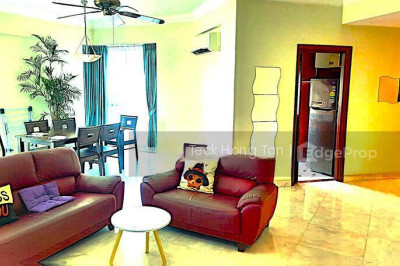 MONTROSA Apartment / Condo | Listing