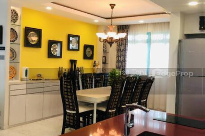 BALLOTA PARK CONDO Apartment / Condo | Listing