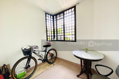 256 ANG MO KIO AVENUE 4 HDB | Listing