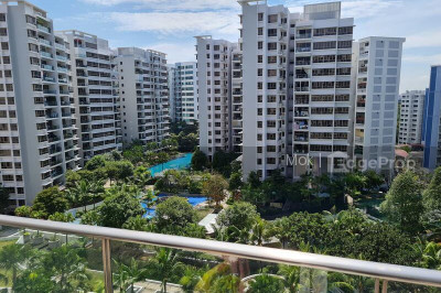 WATERFRONT ISLE Apartment / Condo | Listing