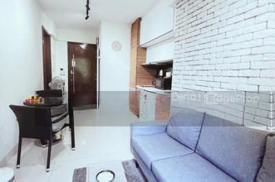 CENTRA LOFT Apartment / Condo | Listing