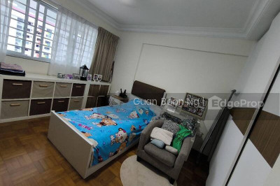 427 TAMPINES STREET 41 HDB | Listing