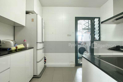 PINNACLE @ DUXTON HDB | Listing