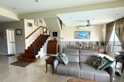 LAGUNA 88 Apartment / Condo | Listing