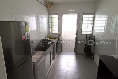 633B SENJA GREEN HDB | Listing