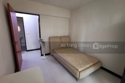 633B SENJA GREEN HDB | Listing