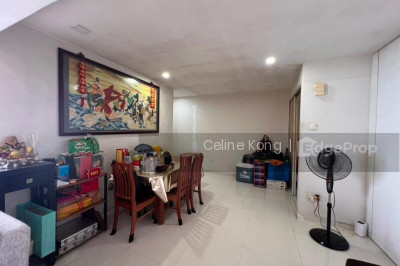 274D JURONG WEST AVENUE 3 HDB | Listing