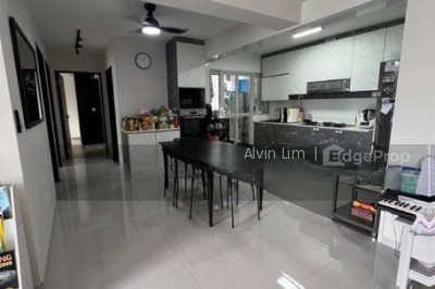 323B SUMANG WALK HDB | Listing