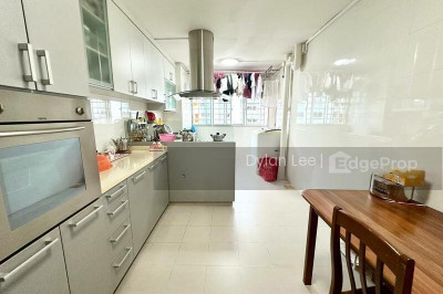 435 ANG MO KIO AVENUE 10 HDB | Listing