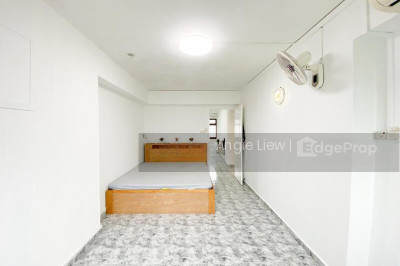 720 WOODLANDS AVENUE 6 HDB | Listing