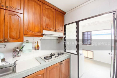 720 WOODLANDS AVENUE 6 HDB | Listing