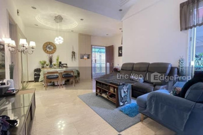 CASA ROSA Apartment / Condo | Listing