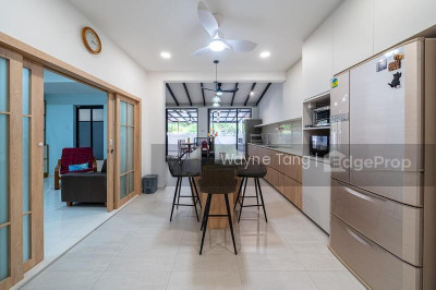 EASTERN GROVE Landed | Listing