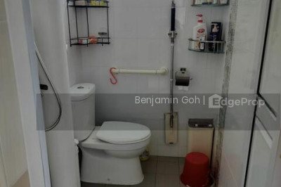 585 CHENG SAN COURT HDB | Listing