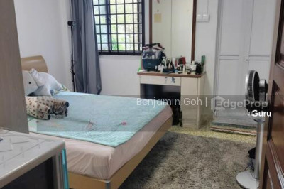 585 CHENG SAN COURT HDB | Listing