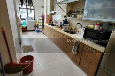 274B JURONG WEST STREET 25 HDB | Listing