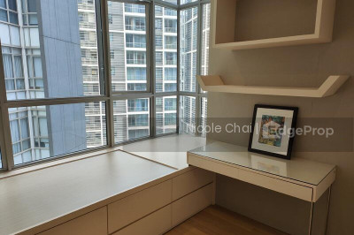 THE LAURELS @ CAIRNHILL ROAD Apartment / Condo | Listing