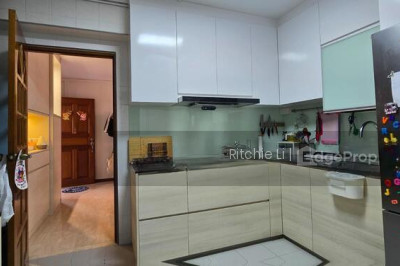 706 TAMPINES STREET 71 HDB | Listing