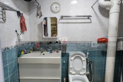 608 JURONG WEST STREET 65 HDB | Listing