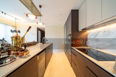 VISTA RESIDENCES Apartment / Condo | Listing