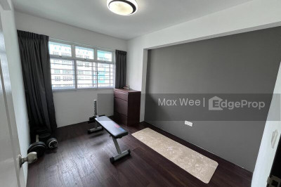 318C YISHUN GREENWALK HDB | Listing