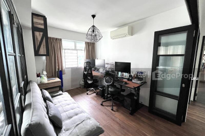 318C YISHUN GREENWALK HDB | Listing