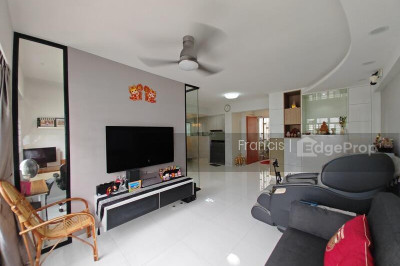 674B FERN GROVE @ YISHUN HDB | Listing