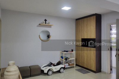 491H TAMPINES STREET 45 HDB | Listing