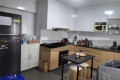 491H TAMPINES STREET 45 HDB | Listing