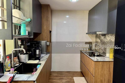 MILTONIA RESIDENCES Apartment / Condo | Listing