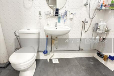 278 TAMPINES STREET 22 HDB | Listing