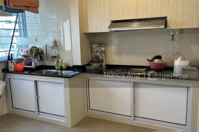 555 JURONG WEST STREET 42 HDB | Listing