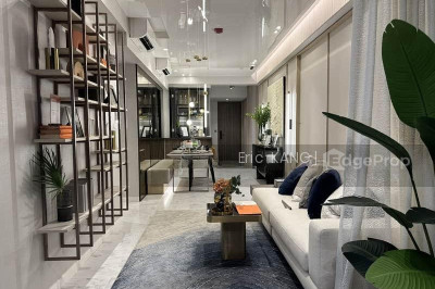 SCENECA RESIDENCE Apartment / Condo | Listing