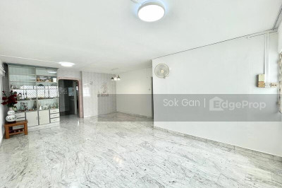 58 DAKOTA CRESCENT HDB | Listing