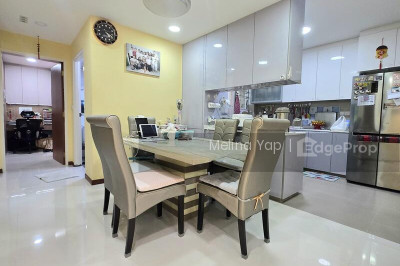 513D YISHUN STREET 51 HDB | Listing