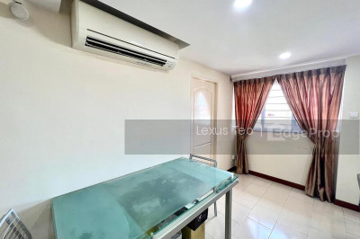 655 HOUGANG AVENUE 8 HDB | Listing