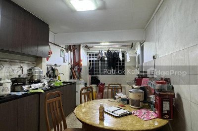 222 LORONG 8 TOA PAYOH HDB | Listing