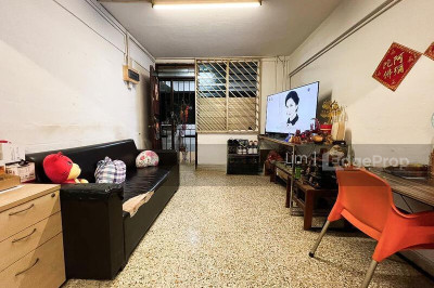 15 MARSILING LANE HDB | Listing