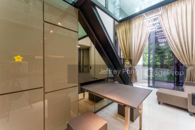 ROBIN RESIDENCES Apartment / Condo | Listing