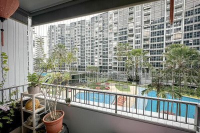 PRIVE Apartment / Condo | Listing