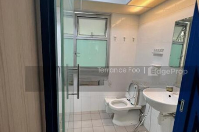 677B YISHUN RING ROAD HDB | Listing