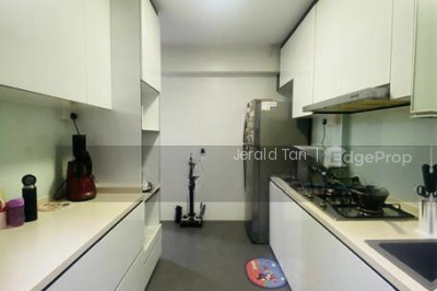 261C PUNGGOL WAY HDB | Listing