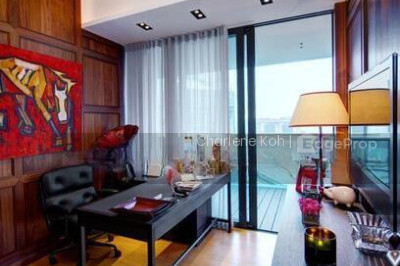 MARINA BAY SUITES Apartment / Condo | Listing