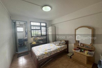 64 CIRCUIT ROAD HDB | Listing