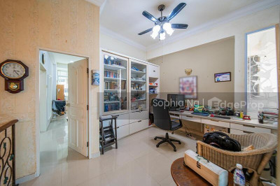 LAKEPOINT CONDO Apartment / Condo | Listing