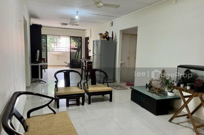 5 PINE CLOSE HDB | Listing