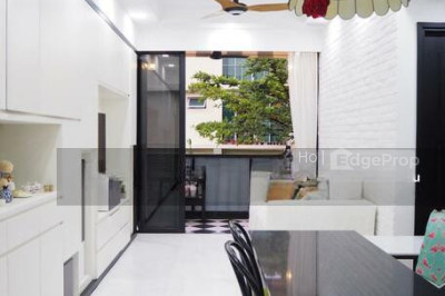 1919 Apartment / Condo | Listing