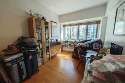 THE BERTH BY THE COVE Apartment / Condo | Listing