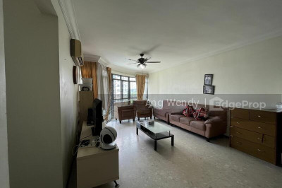 SUMMERDALE Apartment / Condo | Listing